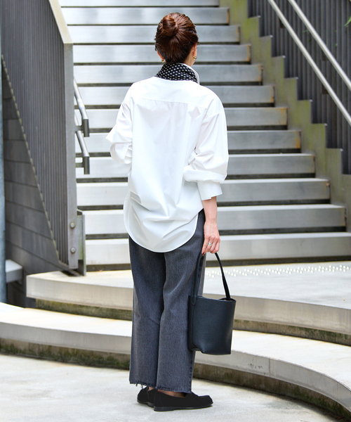MOHI(モヒ)の「MOHI / モヒ スウェードタッセルローファー(ローファー・レディース・ブラウン/ブラック・LARGE/MEDIUM/SMALL/X-SMALL)」の5枚目の写真