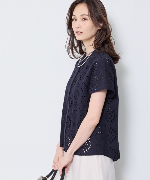 Reflect（リフレクト）の「【通勤◎】カットワーク刺繍レース シャツブラウス（シャツ/ブラウス・レディース・マスタード/ホワイト/ブラウン系その他/ネイビー・07/09/11/13/15 /17）」の17枚目の写真