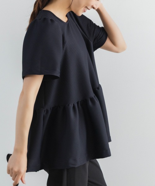 Sono（ソーノ）の「【新作 8/5発売】【【SONO/ソーノ】レイシーJQ　フレアプルオーバー（Tシャツ/カットソー・レディース・ネイビー/ホワイト/ブラック・F）」の2枚目の写真