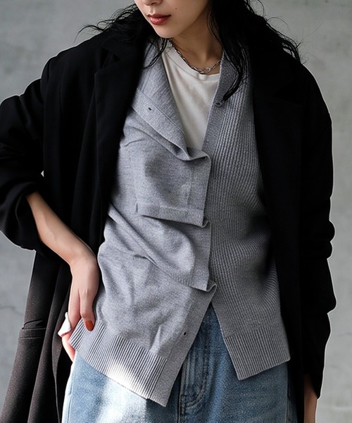 antiqua(アンティカ)の「カシミヤタッチ ドレープ ニットカーディガン(ニット/セーター・レディース・ブラック/杢グレー/ブルー・ONESIZE)」の8枚目の写真
