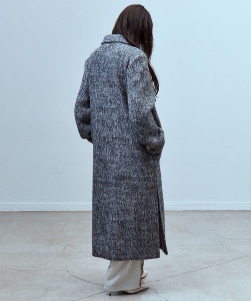 THINGS THAT MATTER(シングス ザット マター)の「【先行予約】DOUBLE CHEST POKET SHAGGY LONG COAT / ダブルチェストポケットシャギーロングコート(ダウンジャケット/コート・レディース・ブラック/グレー・FREE)」の3枚目の写真