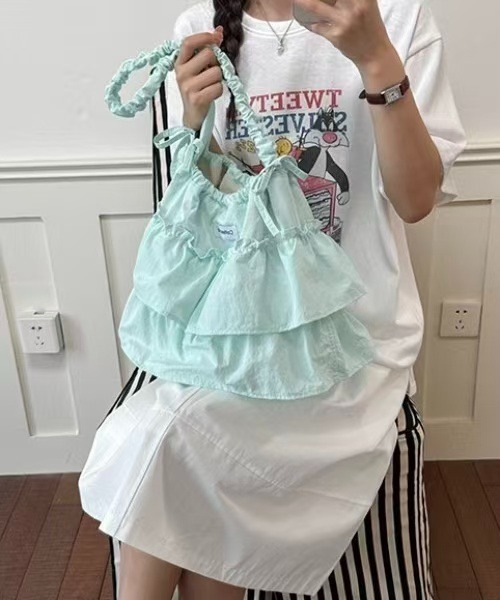 Vipoa（ヴィポア）の「Ruffle tote bag（トートバッグ・レディース・ライトブルー/ミント・FREE）」の16枚目の写真