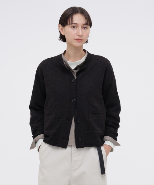 MHL.(エムエイチエル)の「ASH WOOL(カーディガン/ボレロ・レディース・オリーブドラブ/ライトブラウン・2)」の2枚目の写真