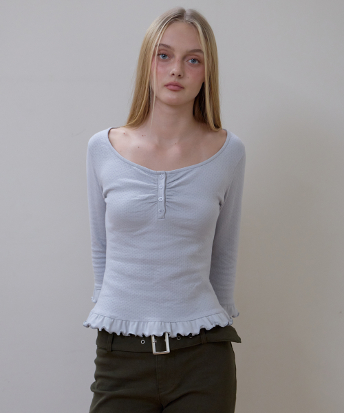 ROSEFRANTZ（ロゼフランツ）の「Frill Three-Quarter Sleeve [Sky Blue]（Tシャツ/カットソー・レディース・スカイブルー・OS）」の8枚目の写真