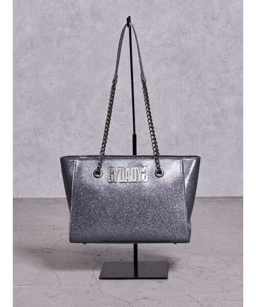 GYDA（ジェイダ）の「GYDADYGプレートGLITTER BAG（トートバッグ・レディース・レッド/シルバー/ブラック・FREE）」の3枚目の写真
