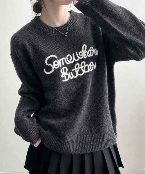 VIVID LADY(ビビッドレディー)の「レタリング刺繍 クルーネックニットプルオーバー(ニット/セーター・レディース・チャコールグレー/ブラウン/ピンク/アイボリー/ワイン・FREE)」の17枚目の写真