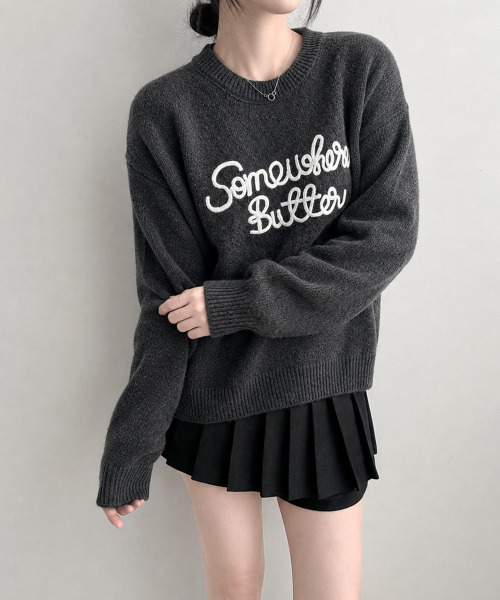 VIVID LADY(ビビッドレディー)の「レタリング刺繍 クルーネックニットプルオーバー(ニット/セーター・レディース・チャコールグレー/ブラウン/ピンク/アイボリー/ワイン・FREE)」の16枚目の写真