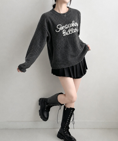 VIVID LADY(ビビッドレディー)の「レタリング刺繍 クルーネックニットプルオーバー(ニット/セーター・レディース・チャコールグレー/ブラウン/ピンク/アイボリー/ワイン・FREE)」の14枚目の写真