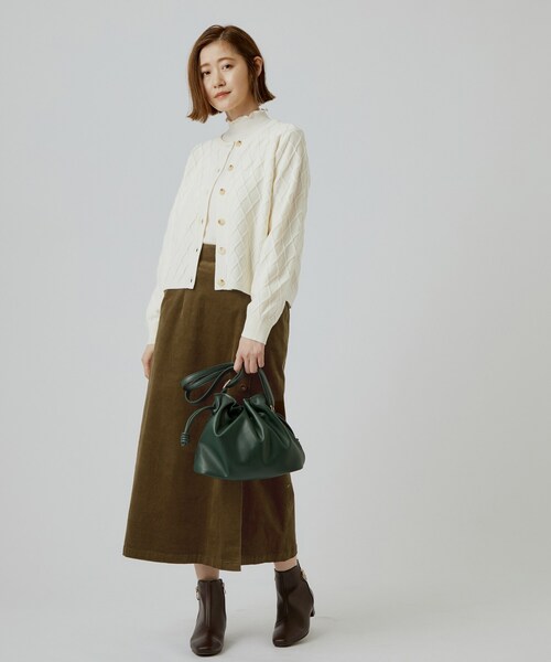 grove(グローブ)の「【毛玉軽減】大人上品なダイヤ柄ニットカーディガン(カーディガン/ボレロ・レディース・ブラウン系その他/ブラック/オフホワイト/グレー/ダークグリーン・03/05/02/04)」の16枚目の写真