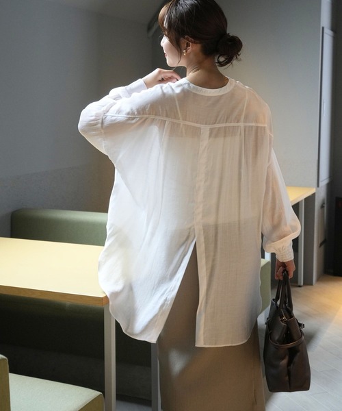 Ehre style(エーレスタイル)の「探してた!袖が留まる大人のシアーブラウス(シャツ/ブラウス・レディース・ライトグレー/モカ/ホワイト・FREE)」の9枚目の写真