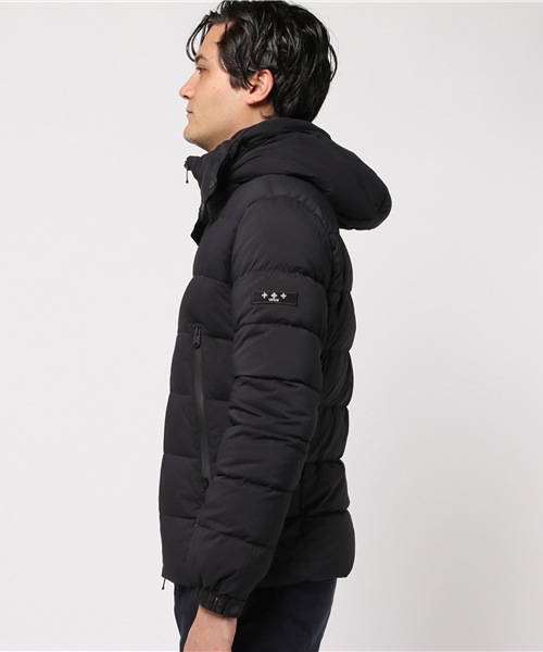 TATRAS（タトラス）の「TATRAS ストレッチナイロン止水ZIPダウン