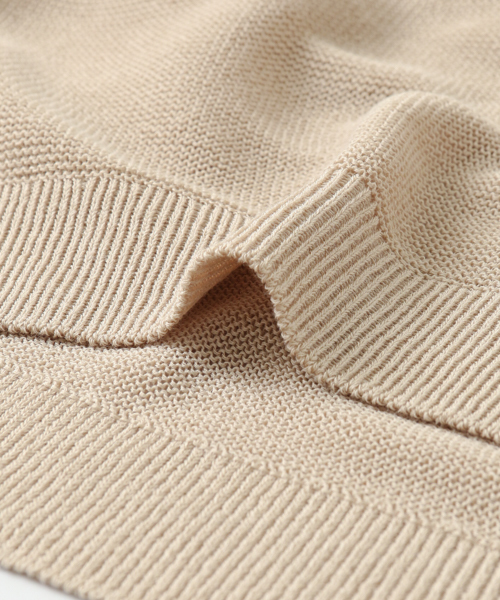 URBAN RESEARCH（アーバンリサーチ）の「Vネックボリュームニット（ニット/セーター・レディース・ブラック/ベージュ/ブラウン系その他・FREE）」の7枚目の写真