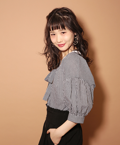 one after another NICE CLAUP(ワンアフターアナザーナイスクラップ)の「オンナっぽリボンブラウス(シャツ/ブラウス・レディース・ベージュ/チェック/オフホワイト/ブラック・FREE)」の5枚目の写真