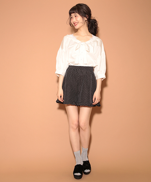 one after another NICE CLAUP(ワンアフターアナザーナイスクラップ)の「オンナっぽリボンブラウス(シャツ/ブラウス・レディース・ベージュ/チェック/オフホワイト/ブラック・FREE)」の13枚目の写真