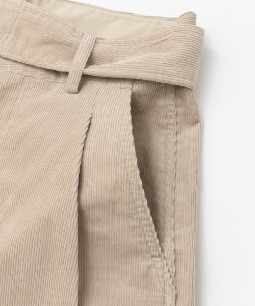 URBAN RESEARCH DOORS（アーバンリサーチドアーズ）の「【店舗振り分け】コーデュロイベルト付きワイドパンツ∴（その他パンツ・レディース・ライトグレー/カーキ/キャメル・38/36）」の18枚目の写真