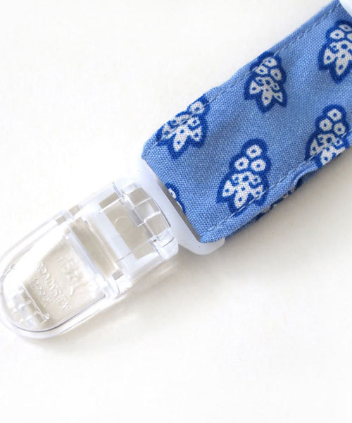 SOULEIADO（ベビー）（ソレイアード）の「【SOULEIADO(ソレイアード) 】クリップ＆ハンカチスタイ（スタイ/よだれかけ・キッズ・ブラウン/ピンク/ブルー・ONE SIZE）」の10枚目の写真