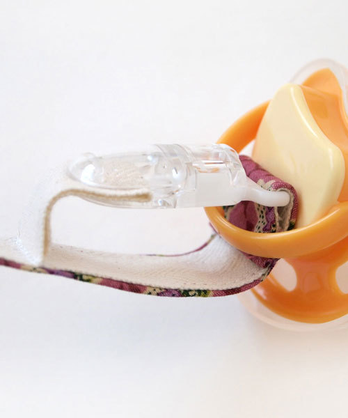 SOULEIADO（ベビー）（ソレイアード）の「【SOULEIADO(ソレイアード) 】クリップ＆ハンカチスタイ（スタイ/よだれかけ・キッズ・ブラウン/ピンク/ブルー・ONE SIZE）」の14枚目の写真