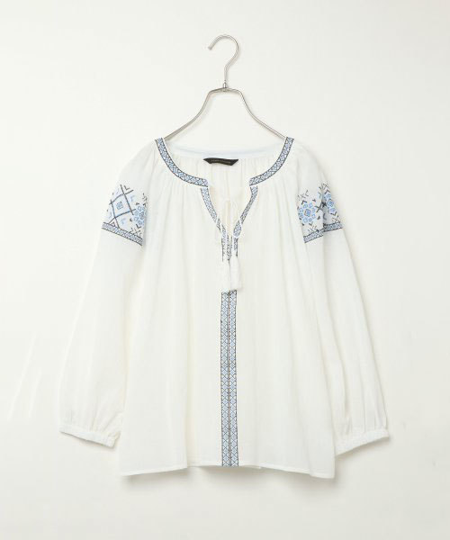 VENCEEXCHANGE（ヴァンスエクスチェンジ）の「刺繍入りガーゼシャツ（シャツ/ブラウス・レディース・レッド/ブルー・M）」の2枚目の写真