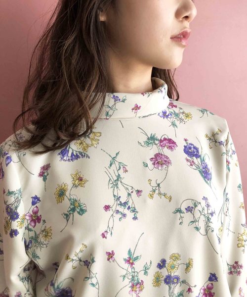 BE NEAT(ビーニート)の「【日本製】ガーデンプリントロールカラー7分袖ブラウス(シャツ/ブラウス・レディース・ベージュ/ネイビー・MEDIUM)」の13枚目の写真