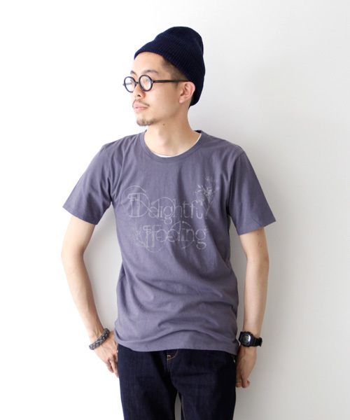 URBAN RESEARCH DOORS（アーバンリサーチドアーズ）の「FORK&SPOON　オーガニックT”Delight”（Tシャツ/カットソー・メンズ・グリーン/イエロー/ホワイト/ネイビー・40/38）」の3枚目の写真
