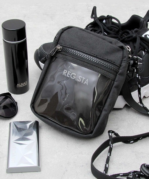 REGiSTA(レジスタ)の「【REGiSTA/レジスタ】 クリアポケット 縦型 ミニショルダーバッグ / ヘザーカラーPVC(ショルダーバッグ・メンズ・ブラック/ブラウン/グレー・FREE)」の2枚目の写真