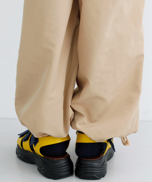 MERLOT（メルロー）の「ミリタリーサロペット2746（サロペット/オーバーオール・レディース・ブラック/ベージュ/カーキ・FREE）」の6枚目の写真