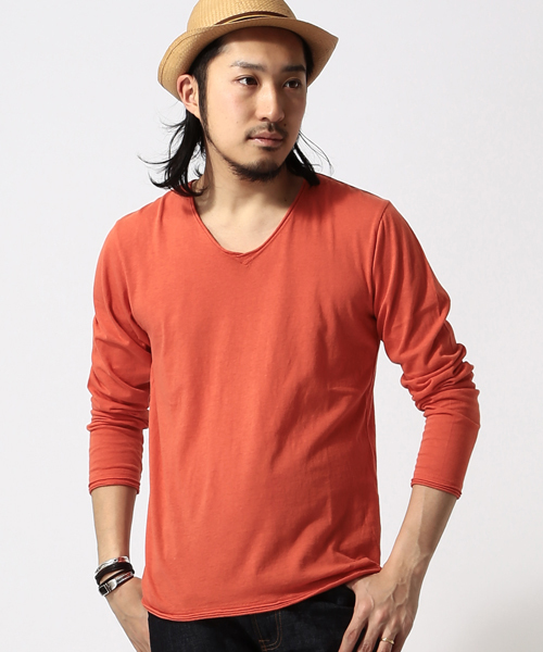 BEAMS(ビームス)の「BEAMS / カットオフ 天竺 VネックTEE(Tシャツ/カットソー・メンズ・オフホワイト/ライトグレー/ネイビー/レッド/マスタード/ブラック系その他・LARGE/MEDIUM/SMALL/X-LARGE)」の6枚目の写真