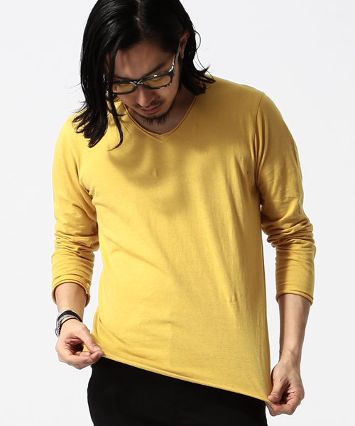 BEAMS(ビームス)の「BEAMS / カットオフ 天竺 VネックTEE(Tシャツ/カットソー・メンズ・オフホワイト/ライトグレー/ネイビー/レッド/マスタード/ブラック系その他・LARGE/MEDIUM/SMALL/X-LARGE)」の5枚目の写真