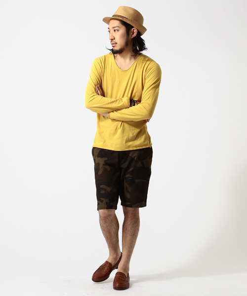 BEAMS(ビームス)の「BEAMS / カットオフ 天竺 VネックTEE(Tシャツ/カットソー・メンズ・オフホワイト/ライトグレー/ネイビー/レッド/マスタード/ブラック系その他・LARGE/MEDIUM/SMALL/X-LARGE)」の15枚目の写真
