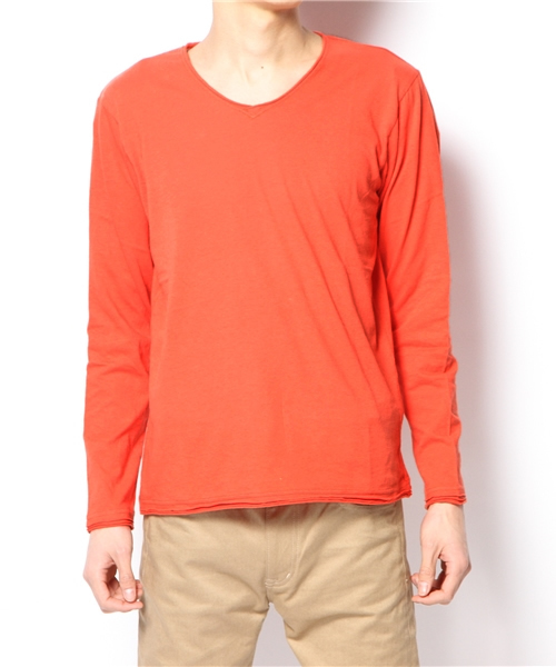 BEAMS(ビームス)の「BEAMS / カットオフ 天竺 VネックTEE(Tシャツ/カットソー・メンズ・オフホワイト/ライトグレー/ネイビー/レッド/マスタード/ブラック系その他・LARGE/MEDIUM/SMALL/X-LARGE)」の17枚目の写真