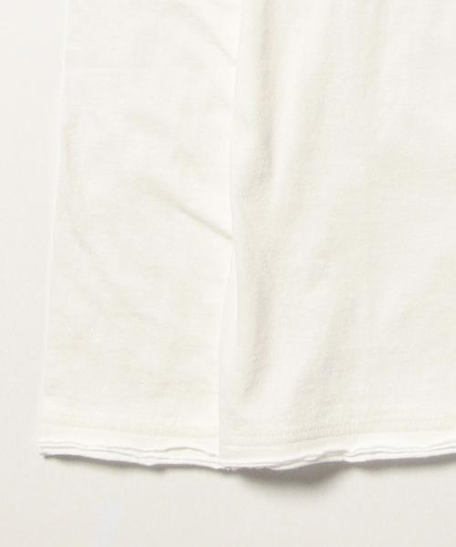 BEAMS(ビームス)の「BEAMS / カットオフ 天竺 VネックTEE(Tシャツ/カットソー・メンズ・オフホワイト/ライトグレー/ネイビー/レッド/マスタード/ブラック系その他・LARGE/MEDIUM/SMALL/X-LARGE)」の11枚目の写真