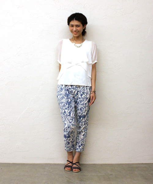 mystic（ミスティック）の「フリル重ねプルオーバー（シャツ/ブラウス・レディース・オフホワイト/ベージュ/ブルー/ブラック・ﾌﾘ-）」の14枚目の写真