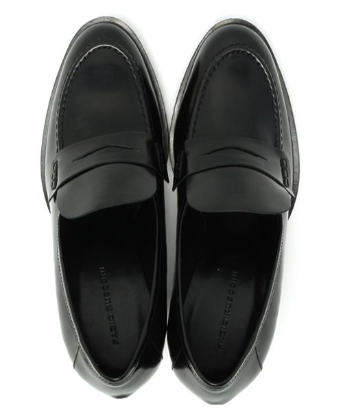 Ray BEAMS（レイビームス）の「FABIO RUSCONI / ヒール コイン ローファー（その他シューズ・レディース・ダークブラウン/ブラック・35.5/39/37/38/36.5/37.5/38.5/36）」の4枚目の写真