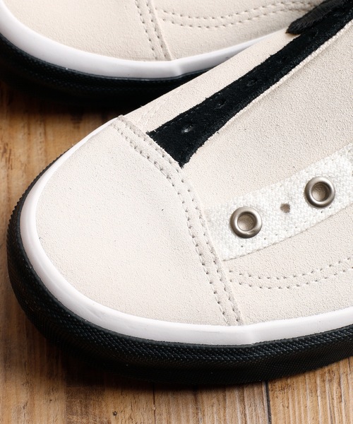 VANS(バンズ)の「VANS /ヴァンズ SLIP-ON CAP スリッポン キャップ スニーカー VA0A3WM5TU(スニーカー・メンズ・ホワイト×ブラック/バイオレット/ネイビー・26cm/26.5cm/27cm/27.5cm/28cm)」の10枚目の写真