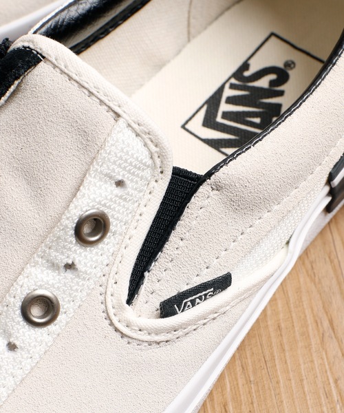 VANS(バンズ)の「VANS /ヴァンズ SLIP-ON CAP スリッポン キャップ スニーカー VA0A3WM5TU(スニーカー・メンズ・ホワイト×ブラック/バイオレット/ネイビー・26cm/26.5cm/27cm/27.5cm/28cm)」の13枚目の写真