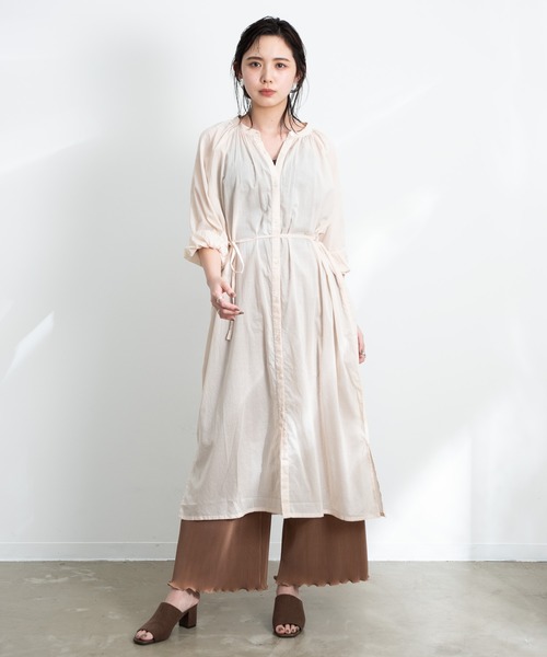 新品　MarieAntoine マリーアントン　100%シルクパジャマ　長袖　M 新品 MarieAntoine マリーアントン 100%シルクパジャマ 長袖 M