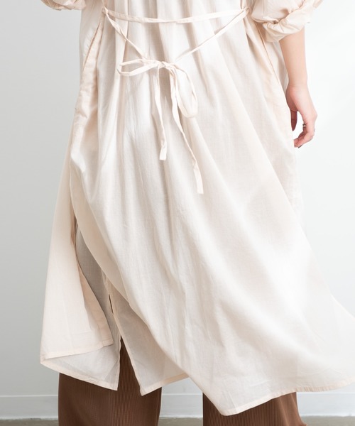 Aunt Marie's（アントマリーズ）の「バンドカラーシルクボイルロングシャツワンピース/AUNT MARIE’S（シャツワンピース・レディース・オフホワイト/マスタード/ブラック/グリーン/ボルドー・FREE）」の18枚目の写真