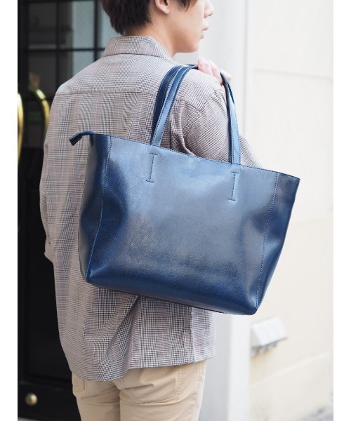 GUSCIO(グッシオ)の「【グッシオレザー】本革 トートバッグ 通勤通学(ビジネスバッグ・レディース・ブラック/ブラウン系その他/ライトグレー/ネイビー・FREE)」の20枚目の写真