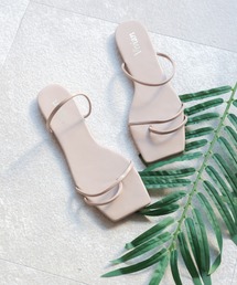 VIVIAN | スクエアトゥ華奢ストラップトングフラットサンダル(サンダル)