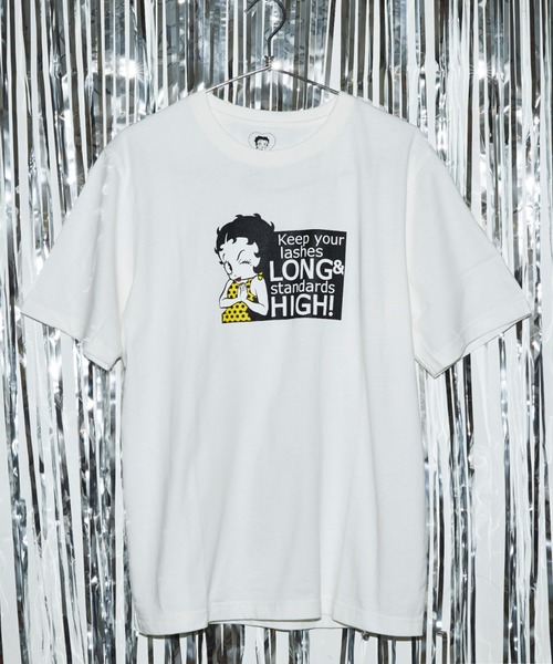 WEGO(ウィゴー)の「∴WEGO/ベティー ブープ(TM) 別注Tシャツ(Tシャツ/カットソー・メンズ・ホワイト/パープル・MEDIUM/LARGE)」の2枚目の写真