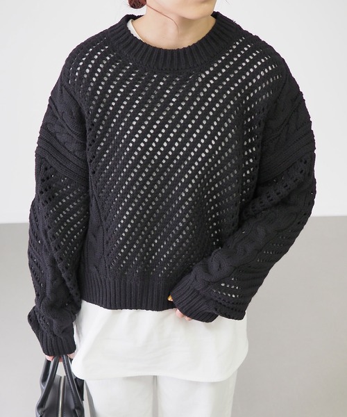 Riberry(リベリー)の「透かし柄ニット(ニット/セーター・レディース・チャコールグレー/オフホワイト/ブラック/ベージュ/カーキ・MEDIUM)」の3枚目の写真