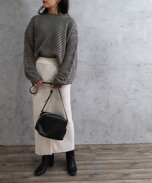 Riberry(リベリー)の「透かし柄ニット(ニット/セーター・レディース・チャコールグレー/オフホワイト/ブラック/ベージュ/カーキ・MEDIUM)」の9枚目の写真