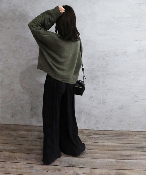 Riberry(リベリー)の「透かし柄ニット(ニット/セーター・レディース・チャコールグレー/オフホワイト/ブラック/ベージュ/カーキ・MEDIUM)」の16枚目の写真