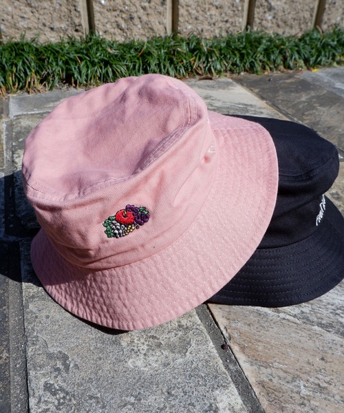 FRUIT OF THE LOOM（フルーツオブザルーム）の「FRUIT OF THE LOOM　LOGO EMB BUCKET HAT（ハット・レディース・ホワイト/ブラック/ベージュ/パープル/サックスブルー/ピンク/インディゴブルー/クリーム/ブラック系その他・FREE）」の11枚目の写真