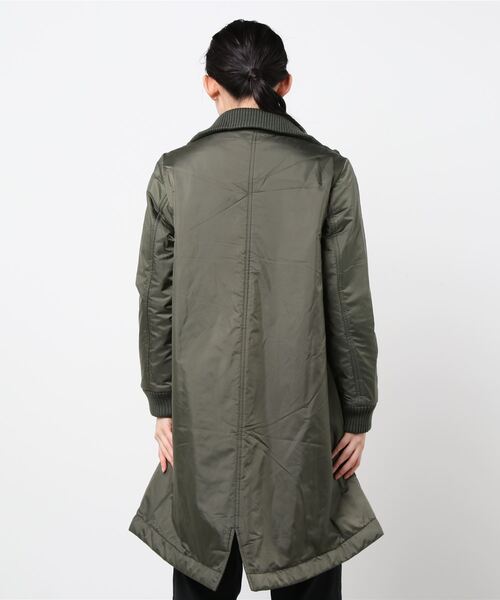 FRED PERRY（フレッドペリー）の「Padded Track Coat（ブルゾン