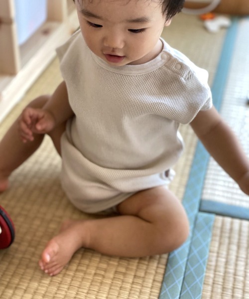 MAKE YOUR DAY（メイクユアデイ）の「ワッフルフレンチロンパス（ロンパース・キッズ・アイボリー/その他/ピンク/ベージュ・80/70）」の8枚目の写真