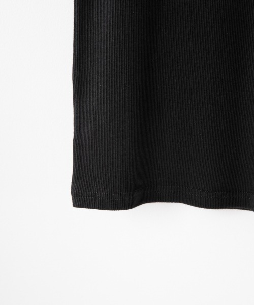 LOWRYS FARM（ローリーズファーム）の「リブタンク　934725（Tシャツ/カットソー・レディース・ブラック/オフホワイト/イエロー/グリーン・MEDIUM/LARGE）」の9枚目の写真