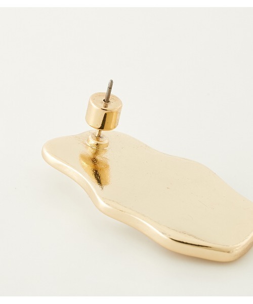 rienda(リエンダ)の「変形ニュアンスピアス(ピアス(両耳用)・レディース・ゴールド・FREE)」の5枚目の写真