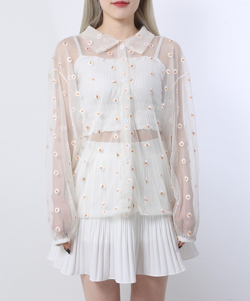 WC（ダブル シー）の「フラワーチュール長袖シャツ（シャツ/ブラウス・レディース・サックスブルー/アイボリー・FREE）」の7枚目の写真