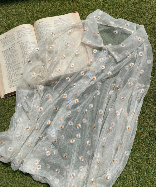 WC（ダブル シー）の「フラワーチュール長袖シャツ（シャツ/ブラウス・レディース・サックスブルー/アイボリー・FREE）」の15枚目の写真